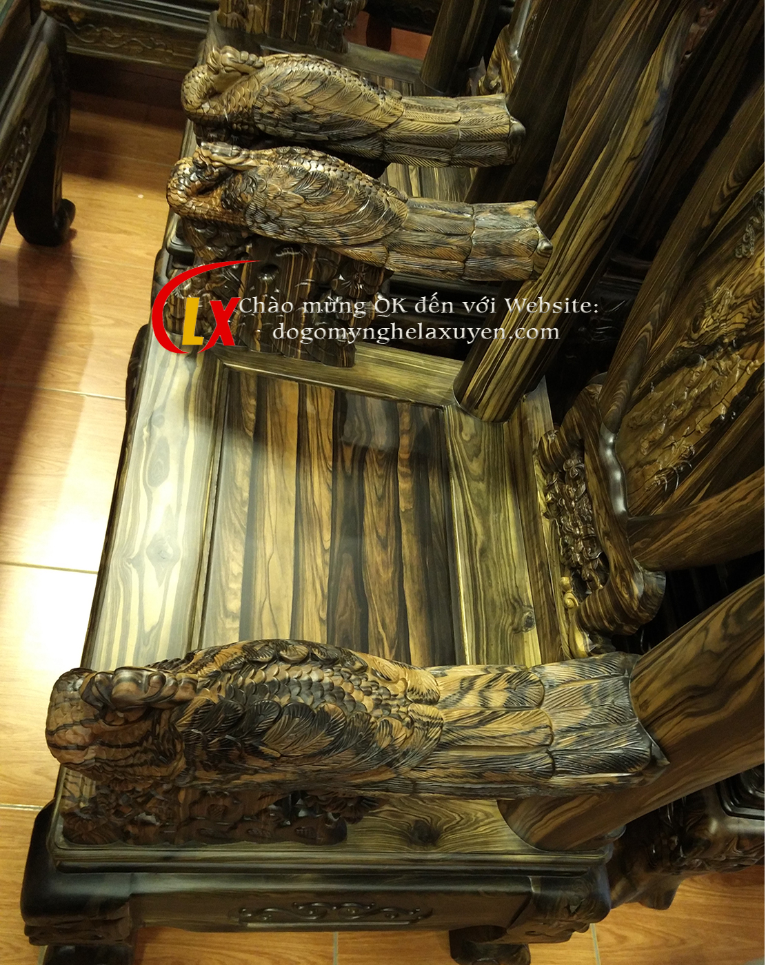 Bộ bàn ghế Chim Công, gỗ mun hoa da báo 2